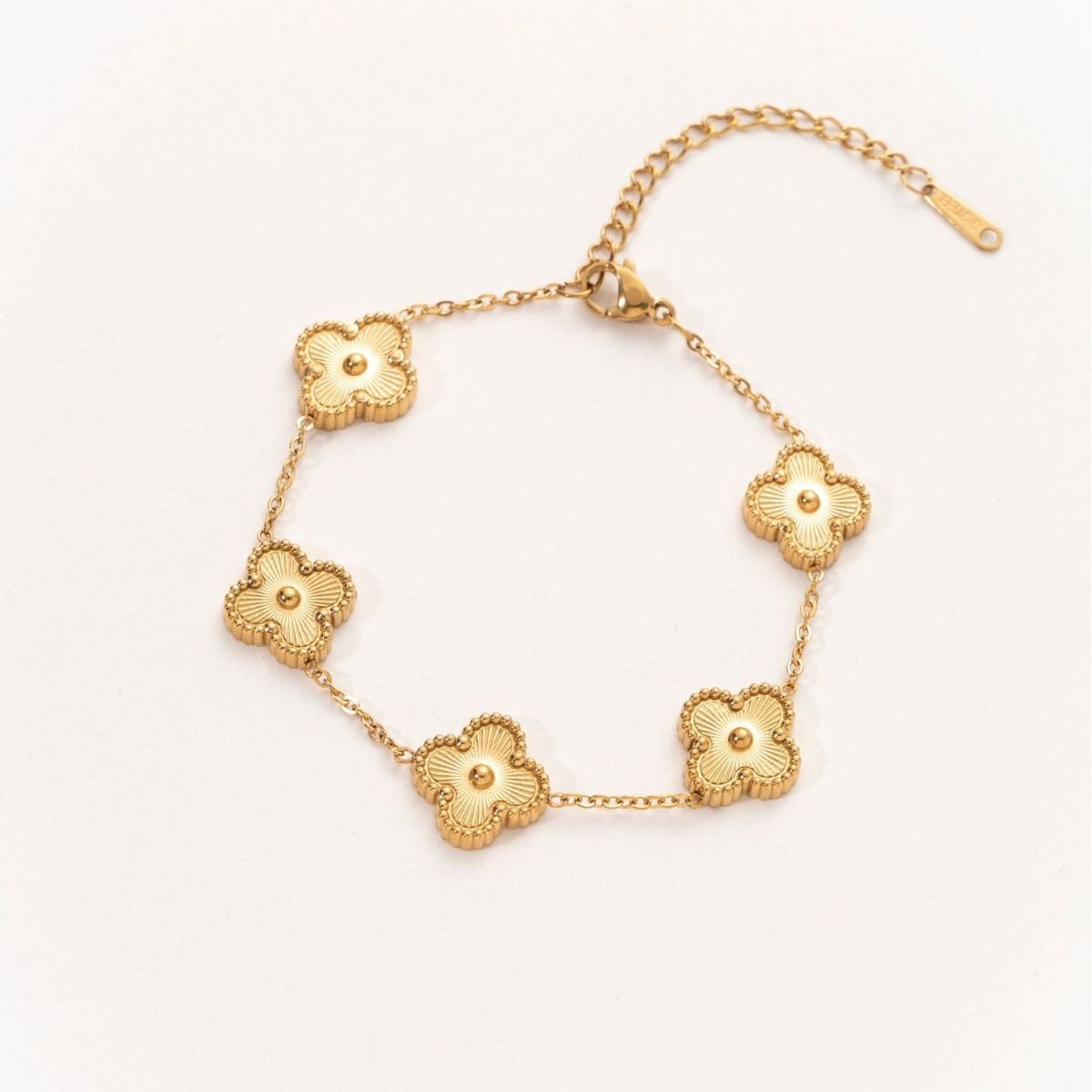 Pulsera de Trébol de Cuatro Hojas de Acero de Titanio de Alta Gama