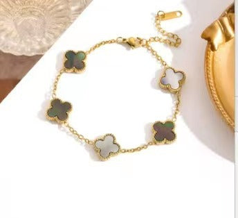 Pulsera de Trébol de Cuatro Hojas de Acero de Titanio de Alta Gama